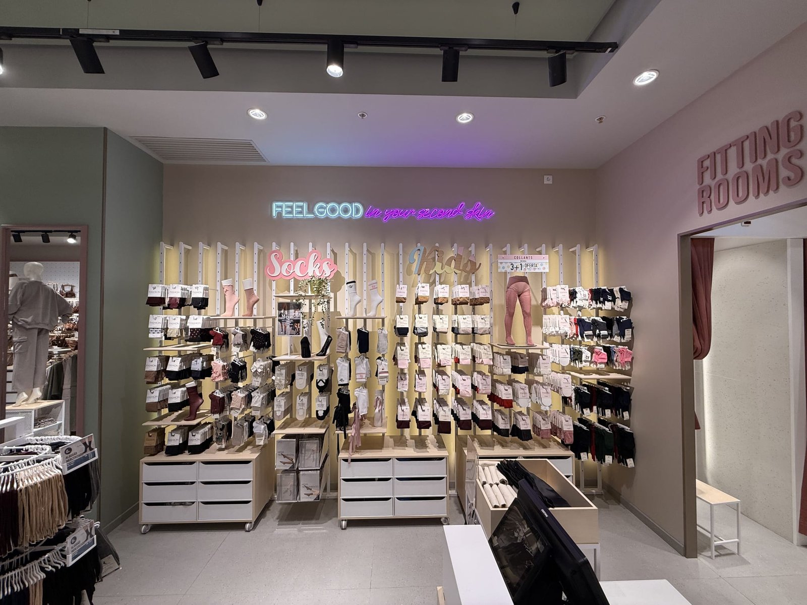 Loja Calzedonia — Centro Comercial — imagem 2