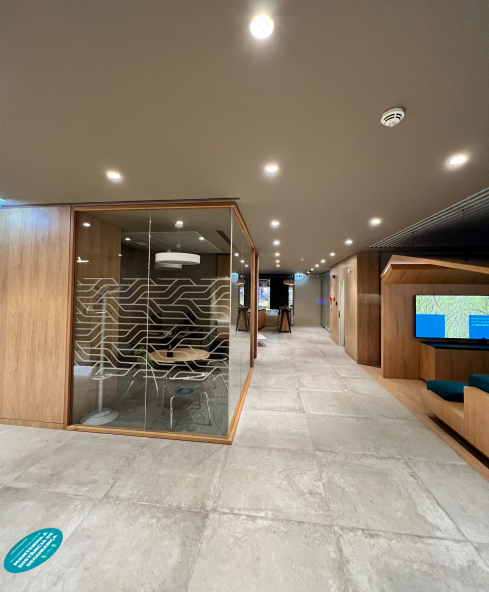 Agência Bancária — Balcão de Atendimento — imagem 3